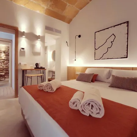 Ara (adults Only) 4*